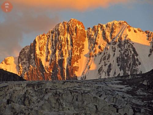Pik Svobodnaja Koreja - Kyrgyzský Alatau